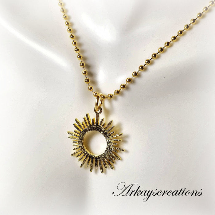 Gold Sunburst Necklace ~ Arkayscreations