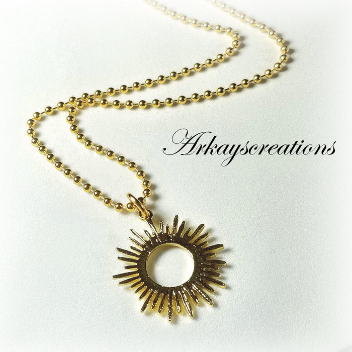 Gold Sunburst Necklace ~ Arkayscreations