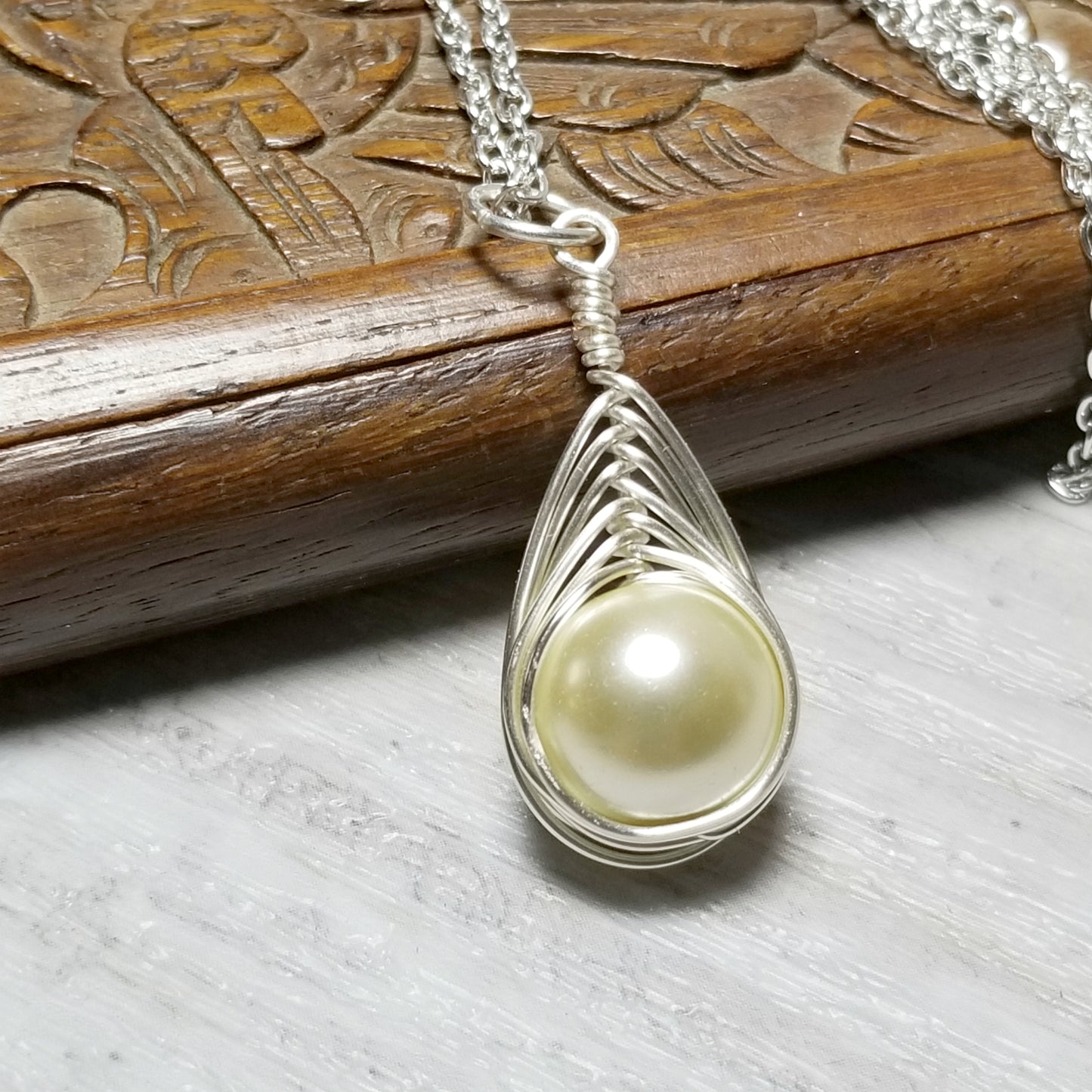 Wire Wrapped Herringbone Necklace, Pearl Pendant
