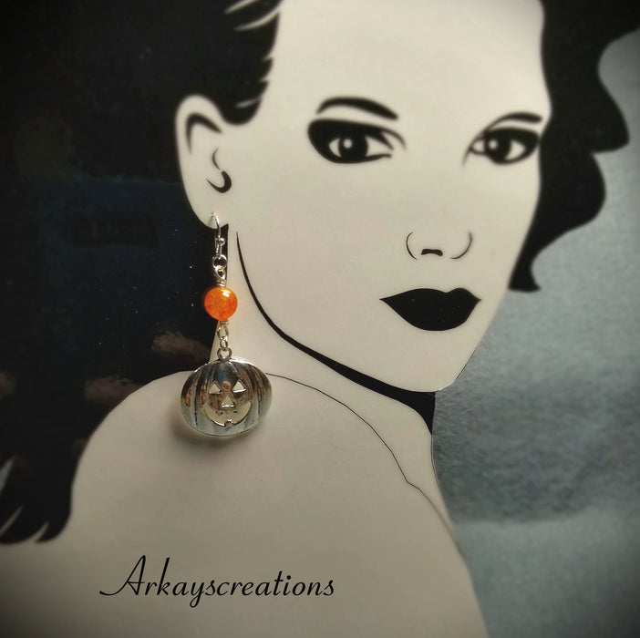 Pumpkin Dangle Earrings, Halloween Jewelry - Arkayscreations